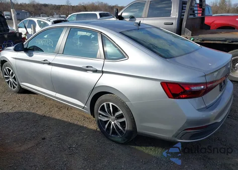 2025 Volkswagen Jetta 1.5T Se из США, поврежденный, VIN 3VW7X7BUXSM043860